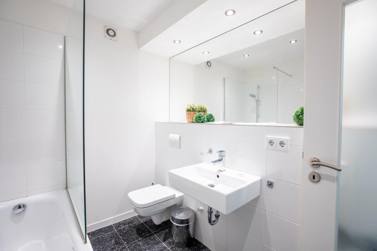 Komplette 2 Zimmer Wohnung Zentral Neben Oktoberfest Munique Exterior foto